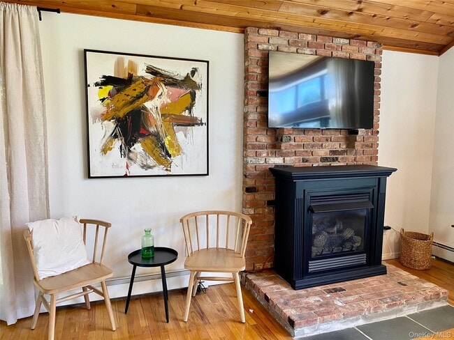 Photo - 2735 Beebe Dr