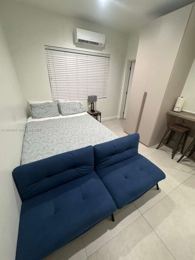 Photo - 245 NE 33rd St Unit 106