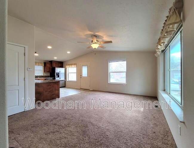 Photo - 114 First Avenue East - A