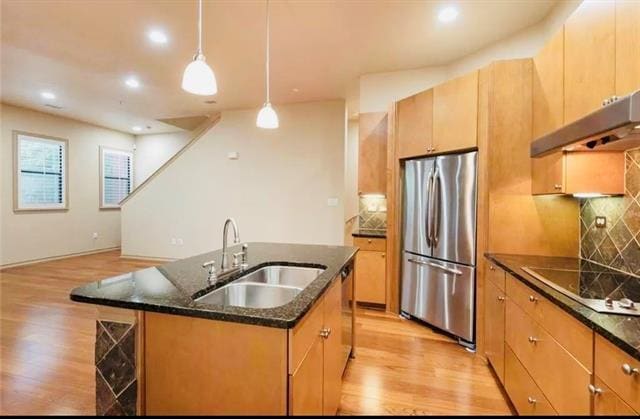 Photo - 1207 Beaconsfield Lane