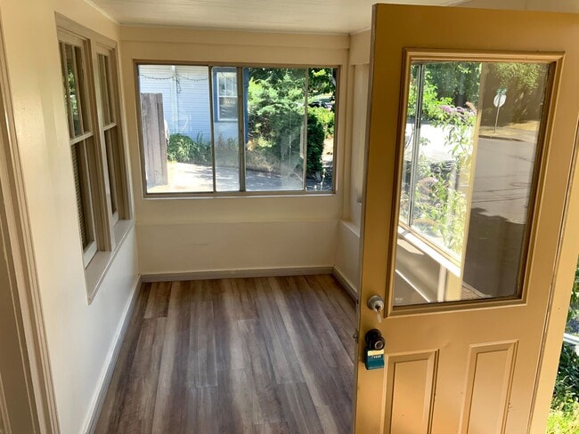 Photo - 2 Bedroom House in Springfield