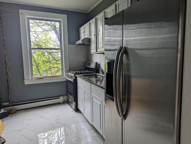 Photo - 601 Columbia Ave Unit 104