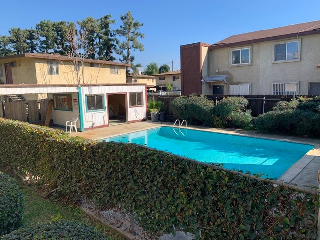 Photo - 11827 Ferris Rd Unidad I Rental
