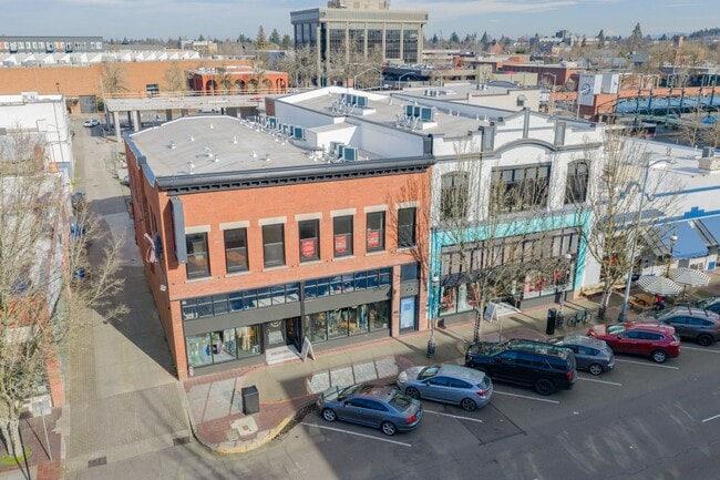 Photo - WINTER SPECIAL - NEWLY RENOVATED DOWNTOWN SALEM ONE BEDROOM Unit 455-204