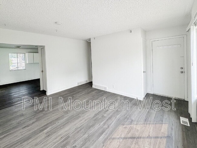 Photo - 4673 S 1300 E