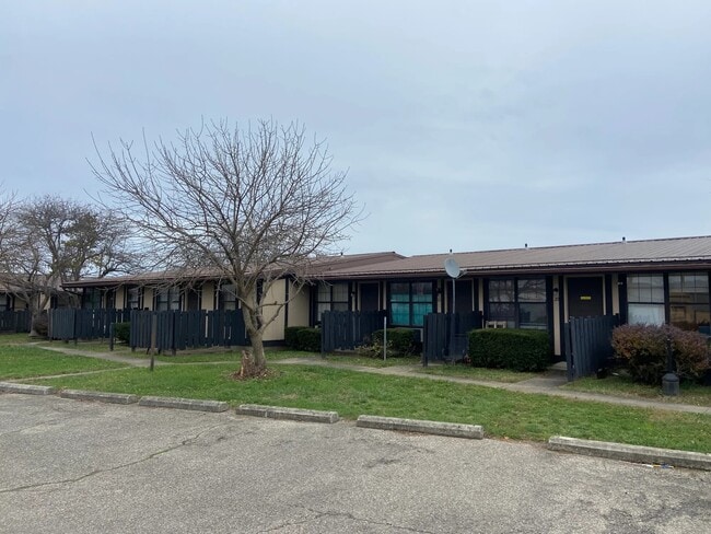 Building Photo - Piketon 35 Apartments