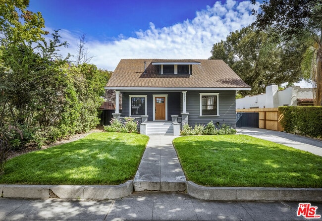 Photo - 1022 N Marengo Ave