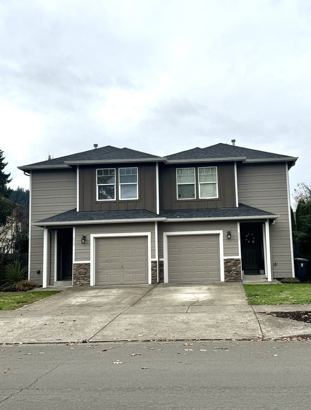 Photo - 223 Pioneer Dr