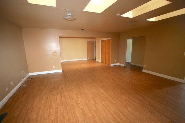 Photo - 4808 63rd St House