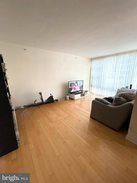 Photo - 475 K St NW Unit 321