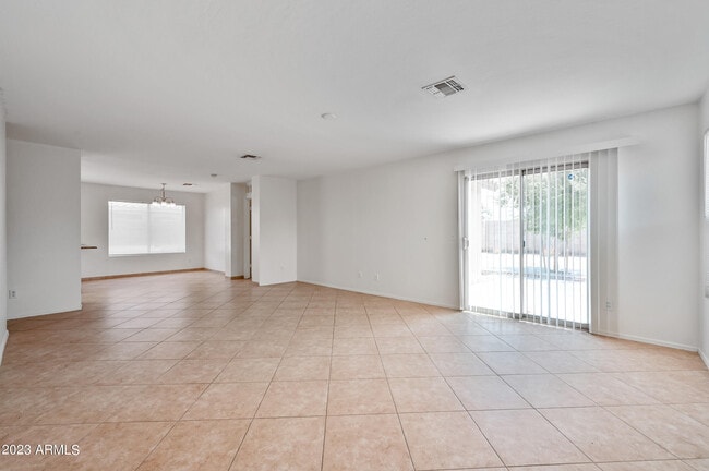 Photo - 6723 S 31st Dr