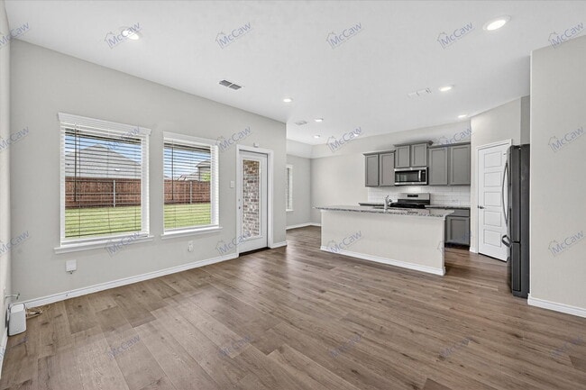 Photo - 9808 High Banker Dr