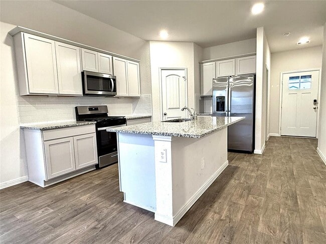 Photo - 1305 Middleton Grv