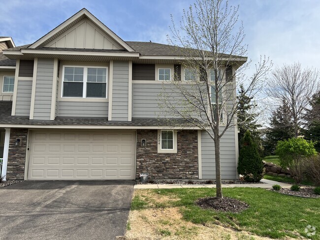 Building Photo - 3294 Red Oak Trl Rental