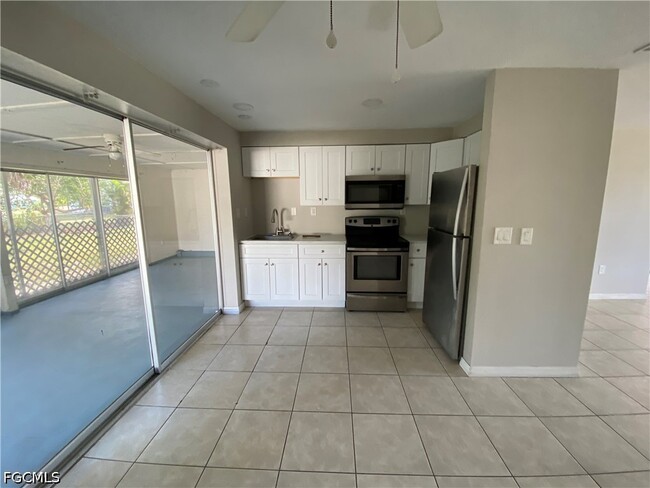 Photo - 11310 Linda Loma Dr