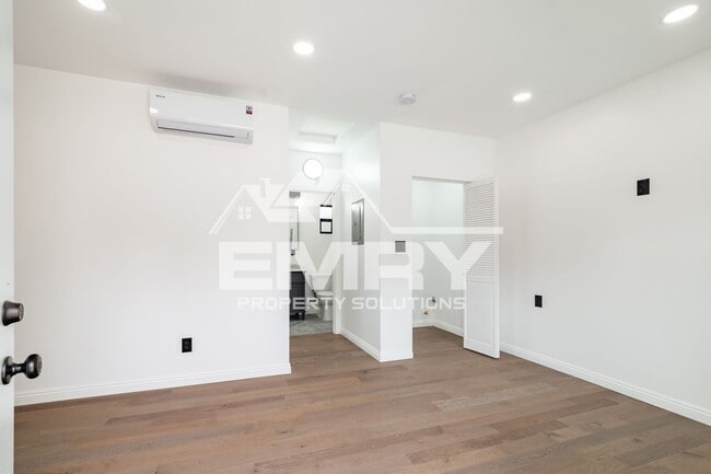 Photo - 9135 Arrington Ave Unit 9135 B Arrington Ave ADU