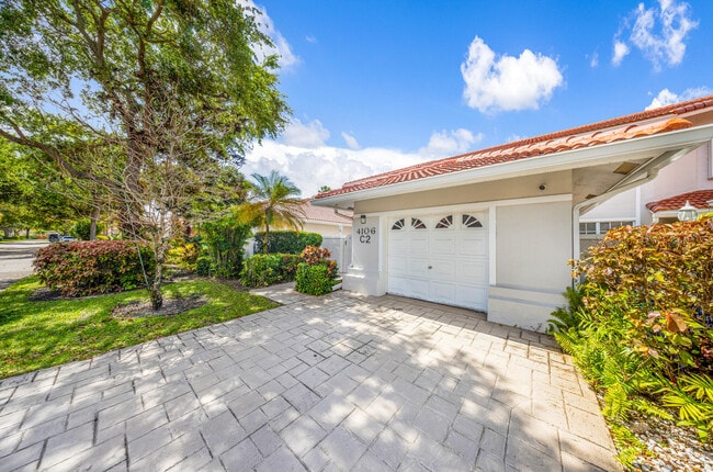 Photo - 4106 Carriage Dr