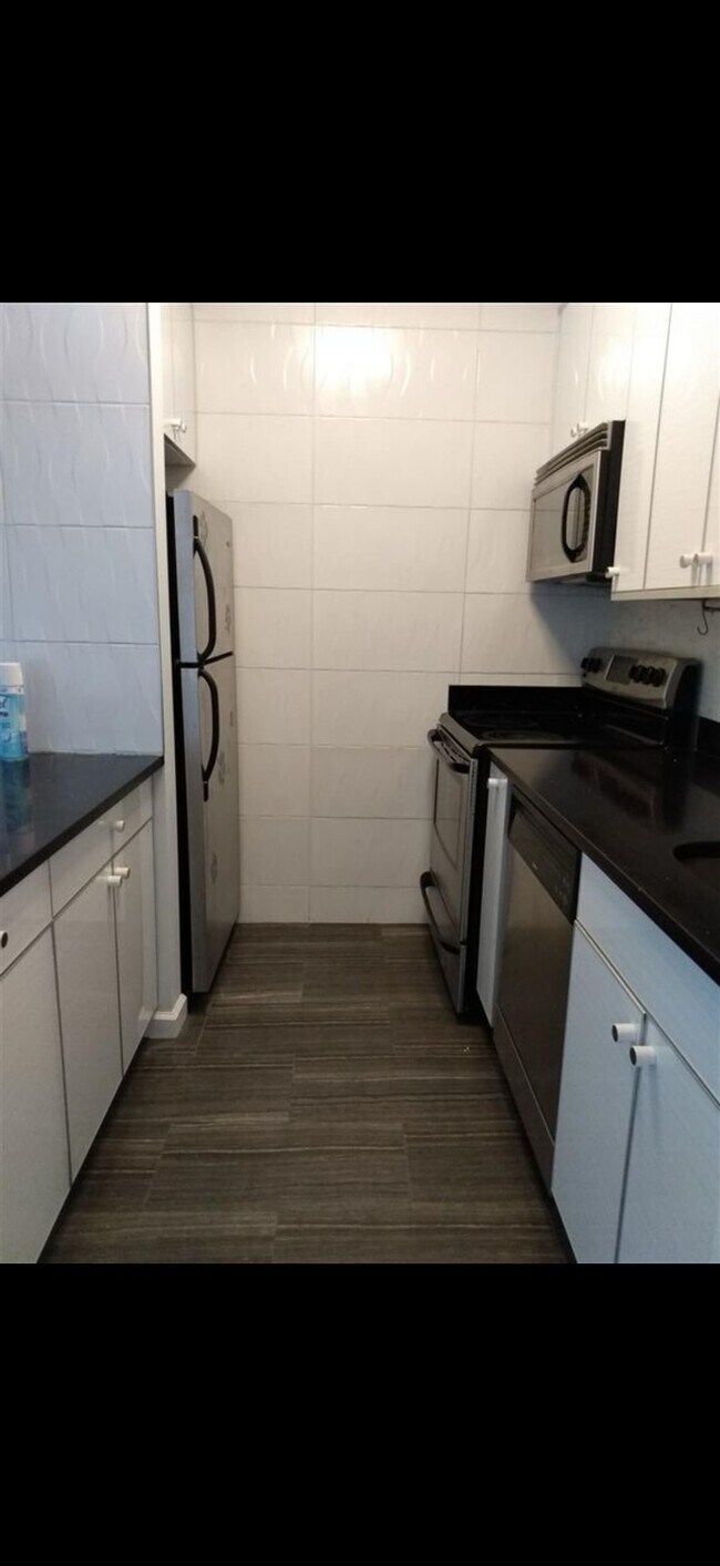 Photo - 44 Sherman Ave Unidad 3B