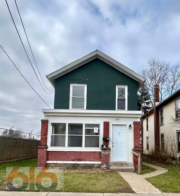 Photo - 1249 Davis Ave NW Unit 1