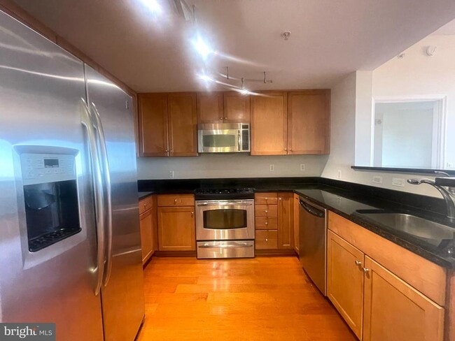 Photo - 1020 N Highland St Unit 1110