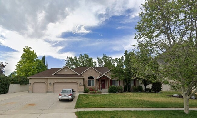 Building Photo - 4088 Eucalyptus Ct