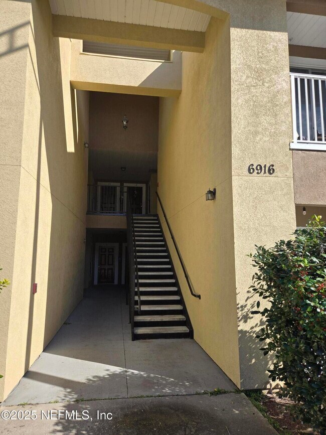 Photo - 6916 Ortega Woods Dr Unit 9-14