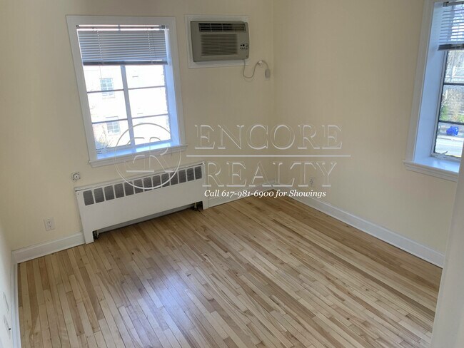 Photo - 50 Alton Pl Unit 4