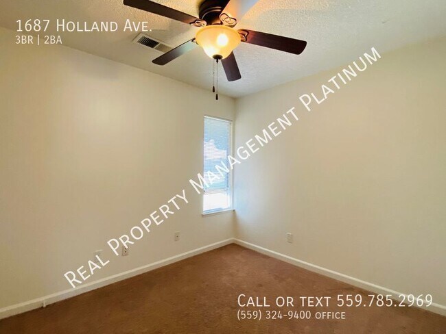 Photo - 1687 Holland Ave