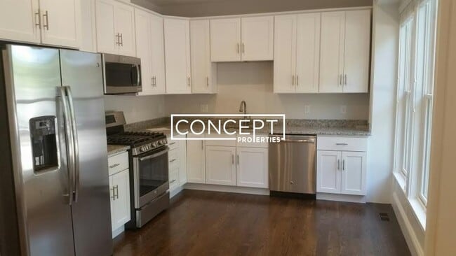 Photo - 2044A Beacon St. Unit 2B Unit 2B