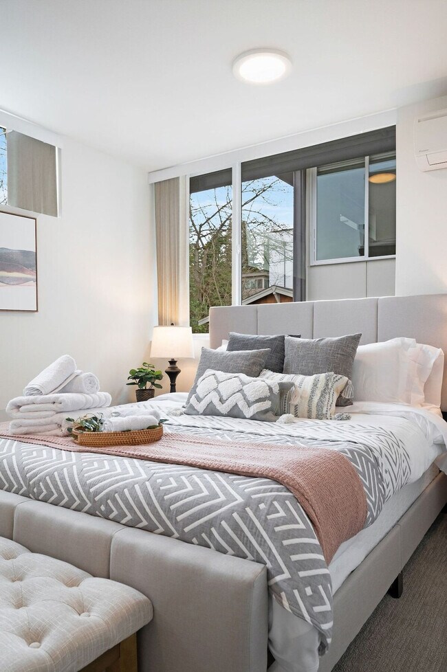 Photo - 34 W Cremona St Unidad SI ID1035999P