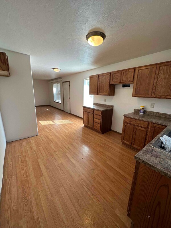 Photo - 636 Nowlin St