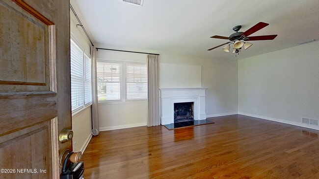 Photo - 6413 Colgate Rd
