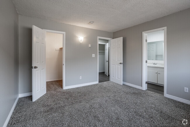 1BR, 1BA - 850SF - Sunrise Palms
