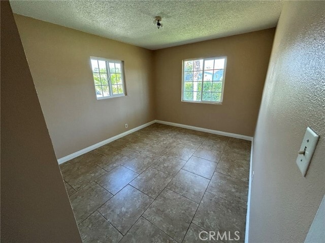 Photo - 10066 Overton Ave