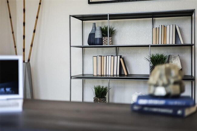 Photo - 2004 Arendale Dr