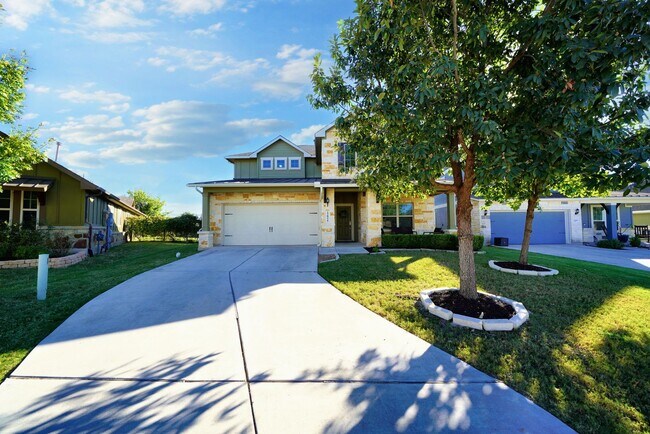 Photo - Executive 5-Bedroom Home in Coveted Crossvine Subdivision - Realtor Commission: $750