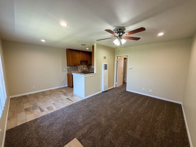 Photo - 2227 E Westport Dr Unit 7