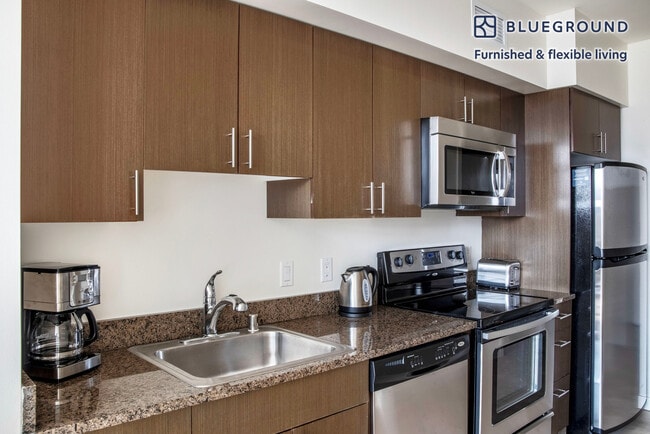 Photo - 10301 NE 10th St Unit FL16-ID629