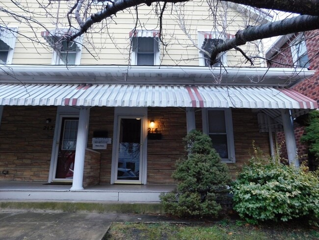 Photo - 214 Grand Ave Unit 214 Grand Ave