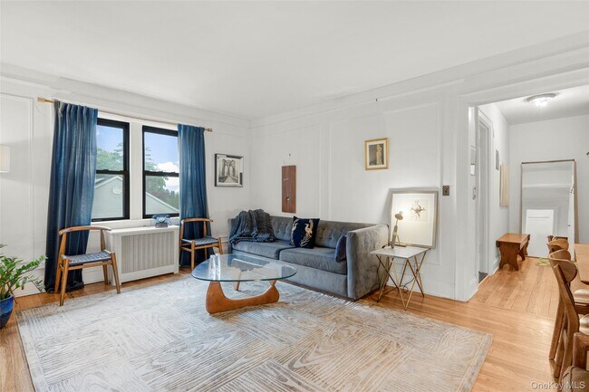 Photo - 412 Munro Ave Unit 3F