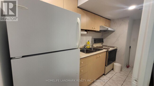Photo - 75 Maitland Dr