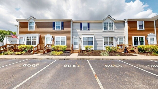 Building Photo - 5067 Stoneybrook Blvd Rental