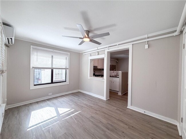 Photo - 304 Michigan Ave Unidad 1