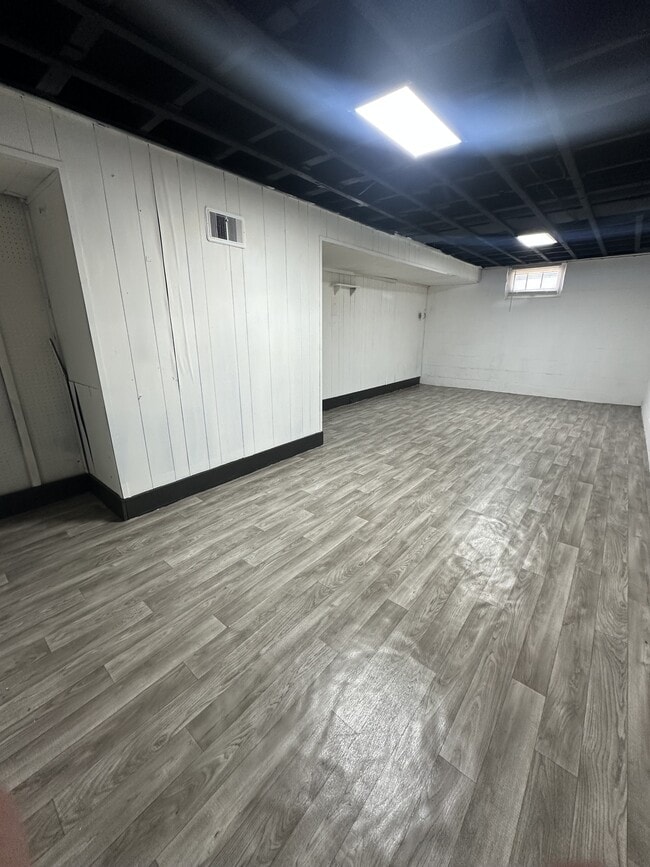 231 Sheridan Dr