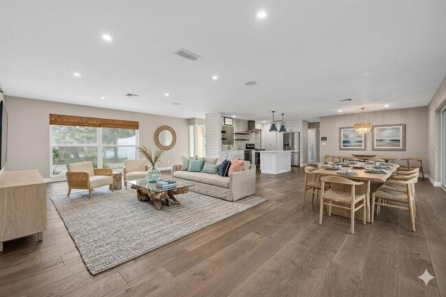 Photo - 4200 Beach Dr SE
