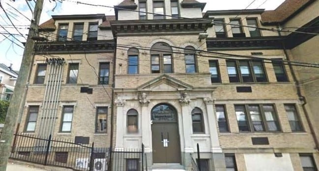 Photo - BridgeView at Manayunk