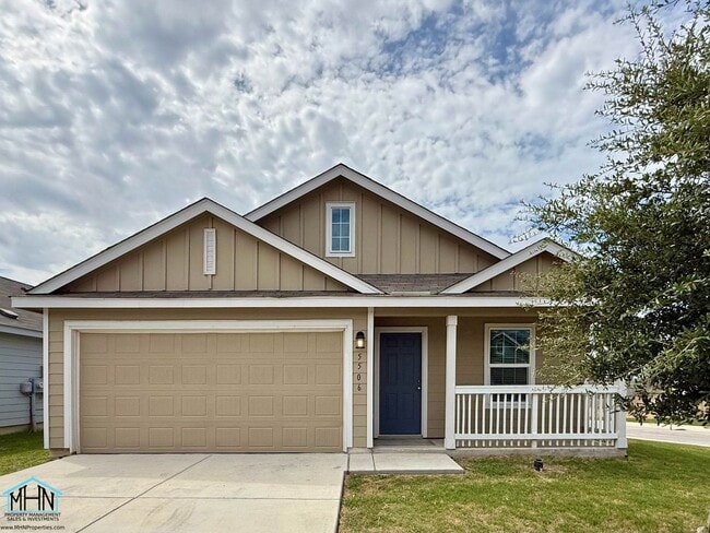 Building Photo - Beautifully Maintained 4-Bedroom 2-Bath Home in the Desirable Sage Meadows Community!