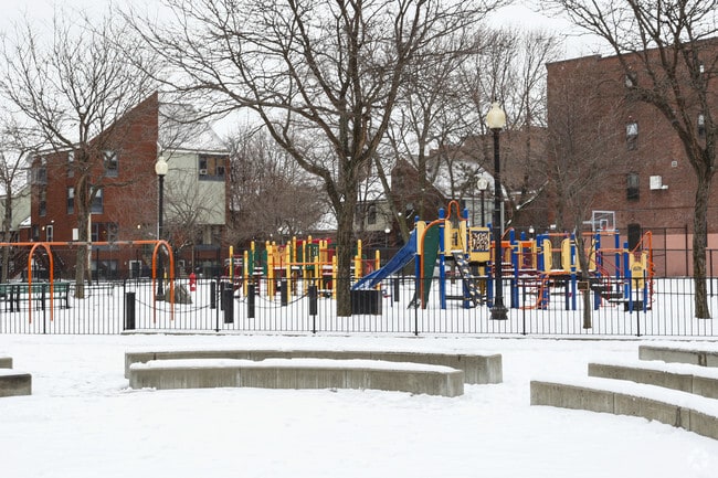 Photo - West Newton/Rutland