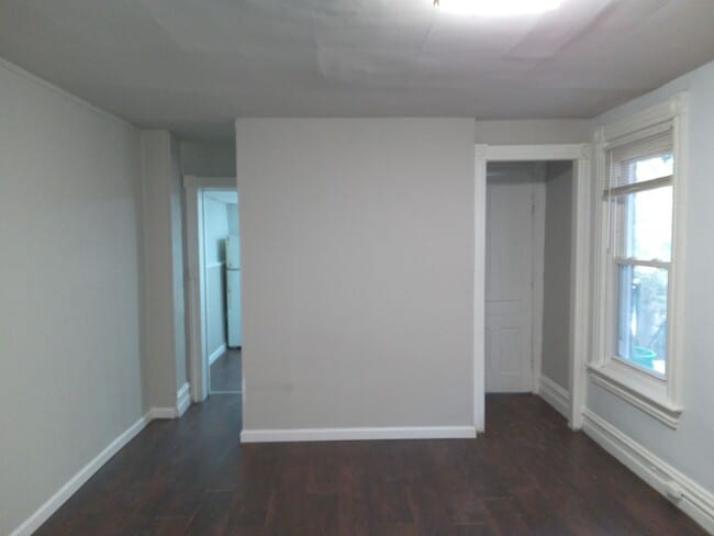 Building Photo - 625 N 6th St Unit 2 Rental