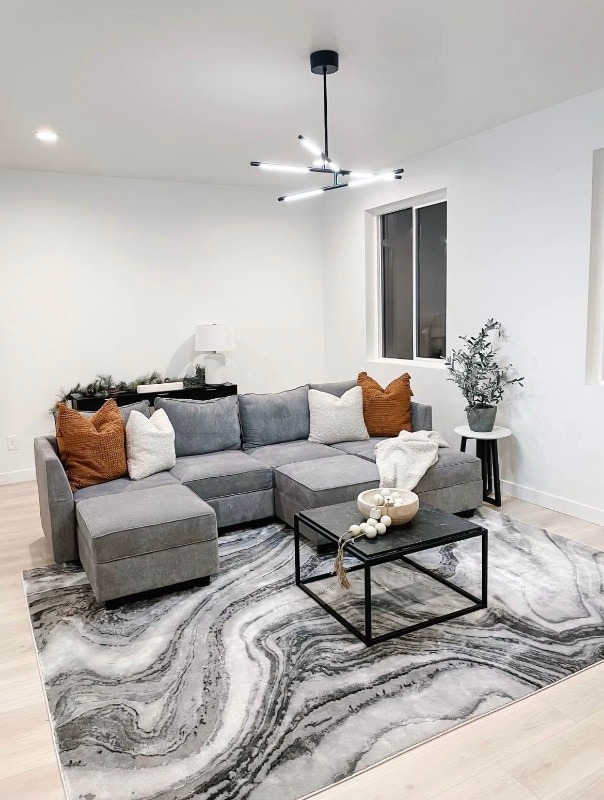 Photo - 1049 W 550 S